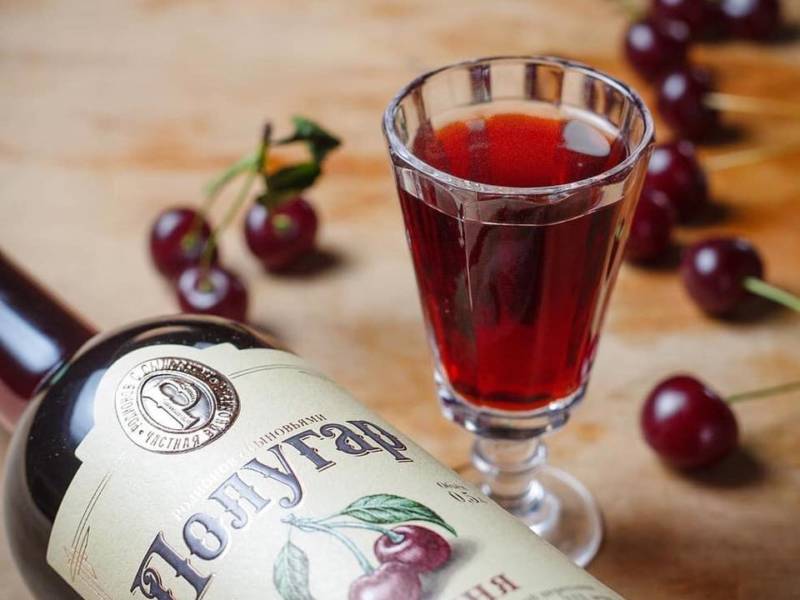 Polugar, cherry, bread wine, tincture, history of alcohol