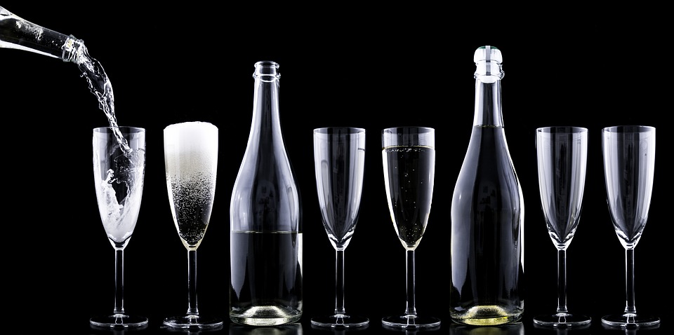 реклама шампанского, шампанское, игристое, champagne, маркетинг, как рекламировать алкоголь